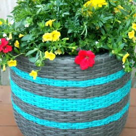 DIY Striped Planter using FrogtTape®
