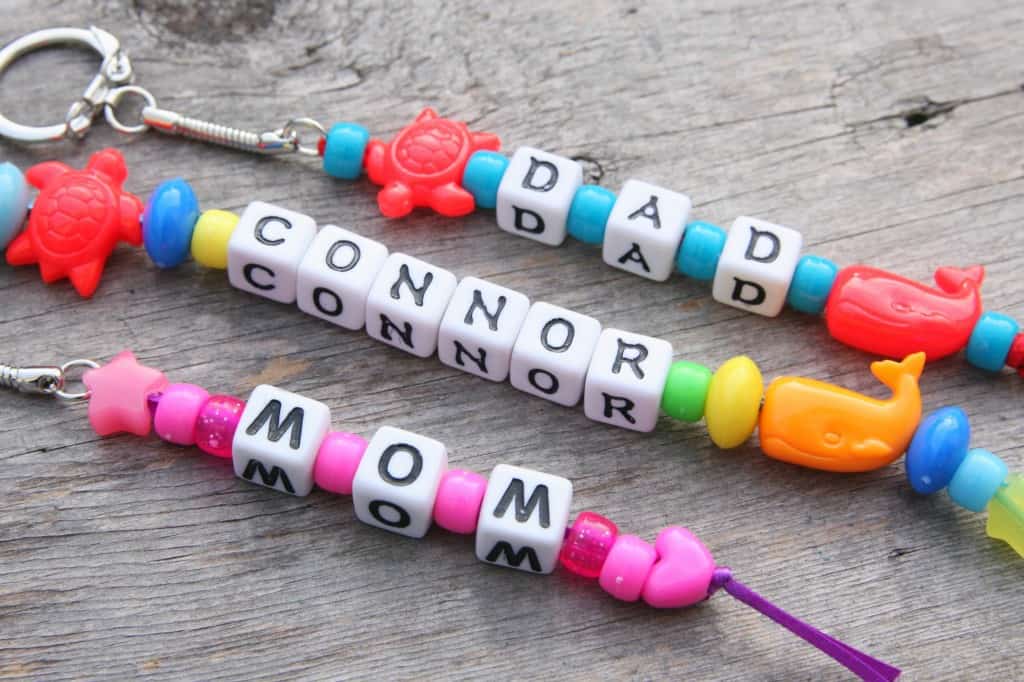 Personalized Beaded Keychains - 15 Minute Craft