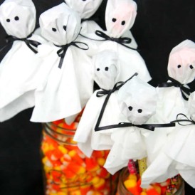 Pencil and Lollipop Ghosts - an easy Halloween Treat