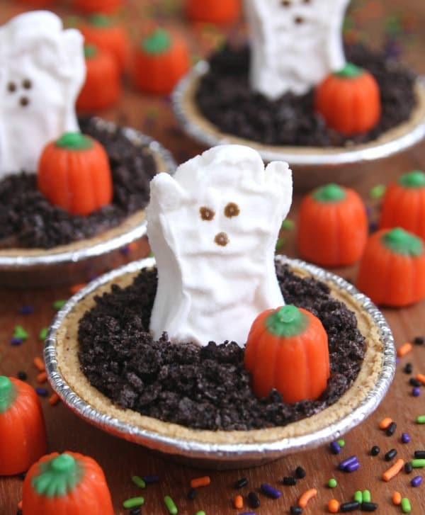 Mini Halloween Pudding Pies