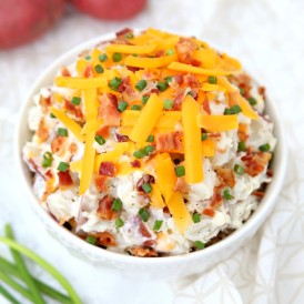 Easy Loaded Baked Potato Salad Recipe - The perfect side dish for your cookout.