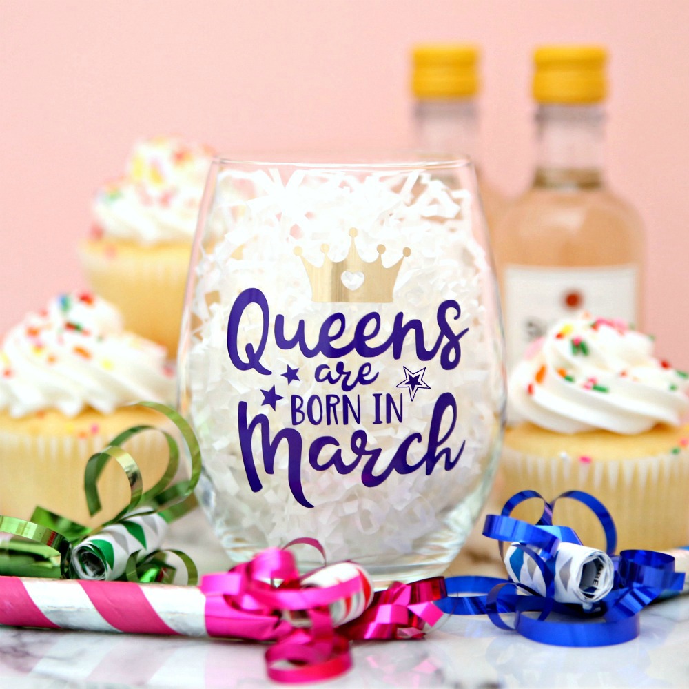 Birthday queen wine glass made with Cricut