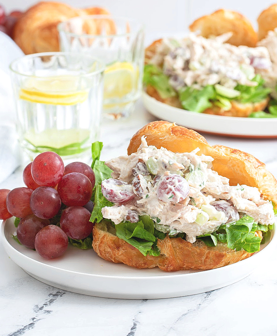 Chicken Salad with Grapes and Pecans