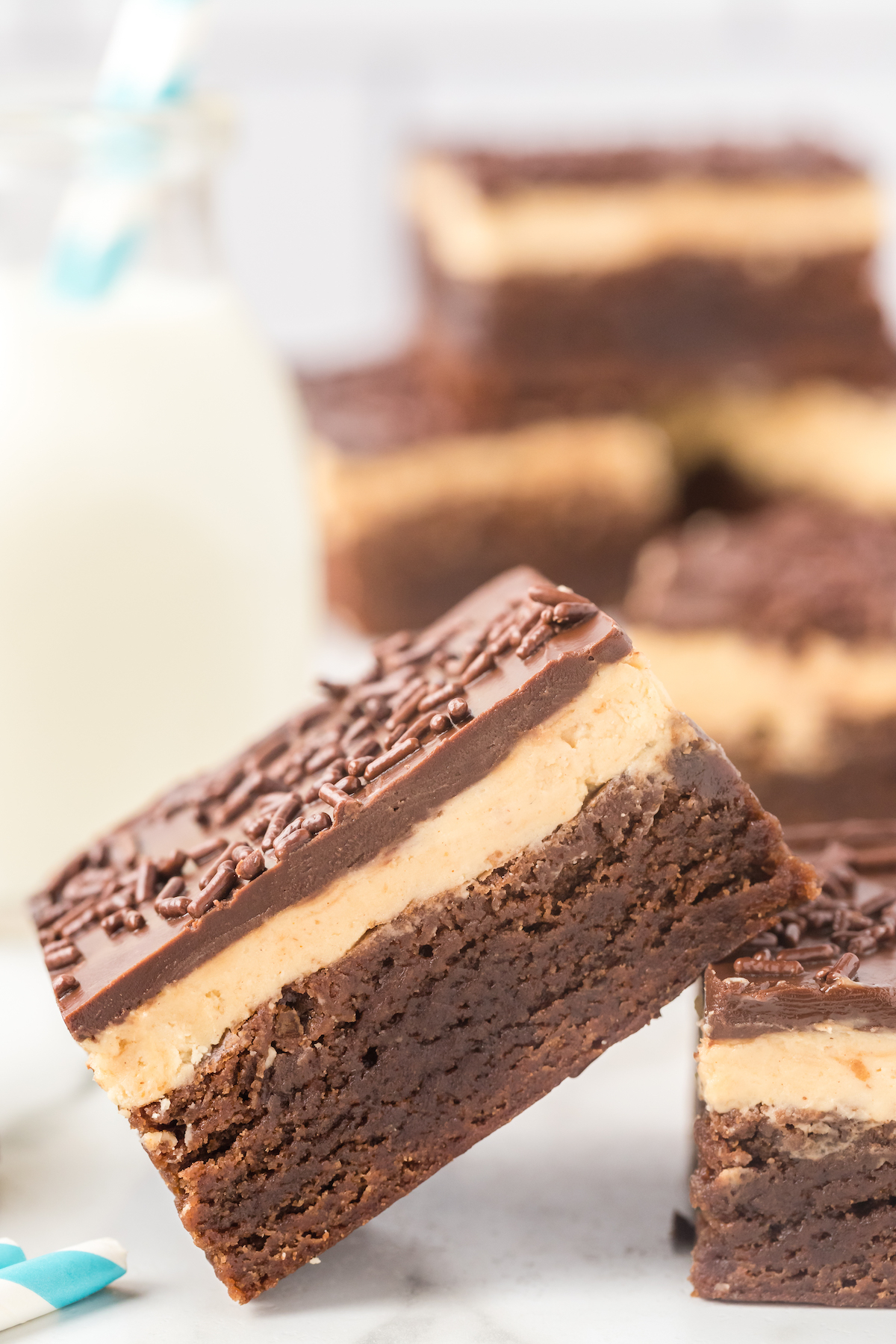 Easy brownies with peanut butter