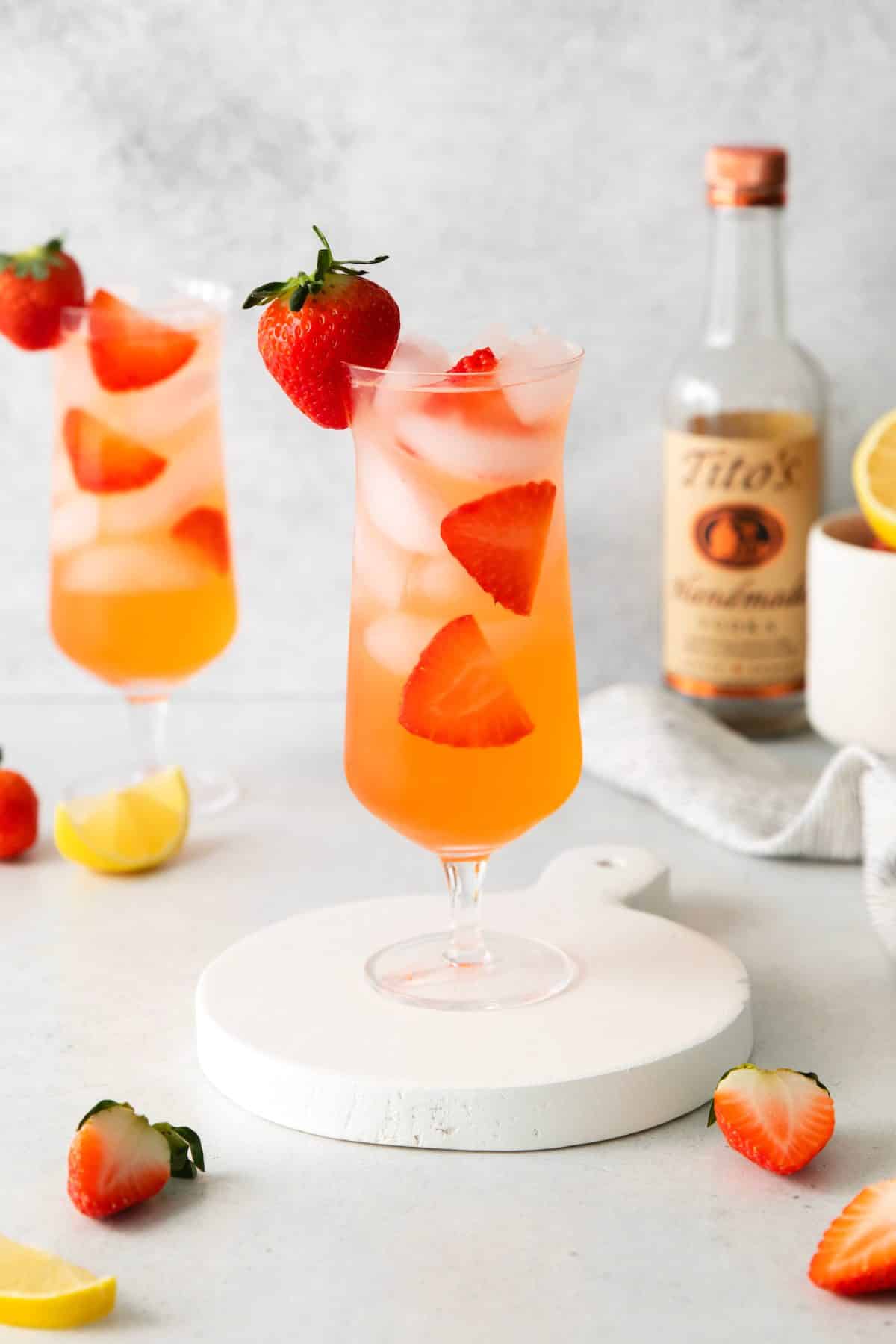 Strawberry Vodka Smash Cocktail Recipe