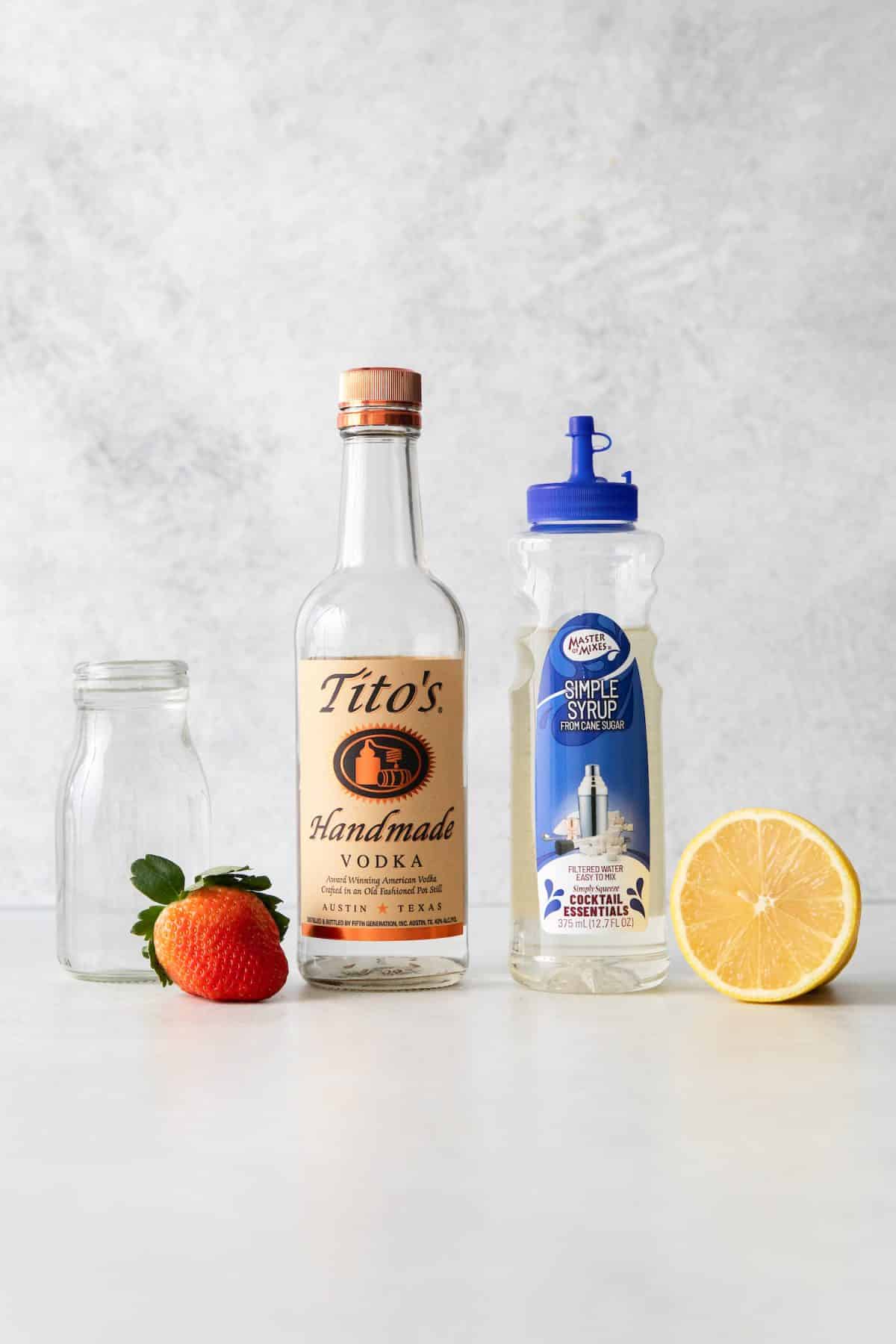 Strawberry Vodka Smash Cocktail Ingredients