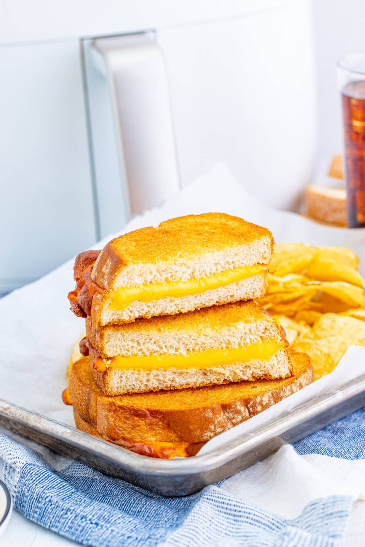 Grilled cheese sandwiches in the Air Fryer